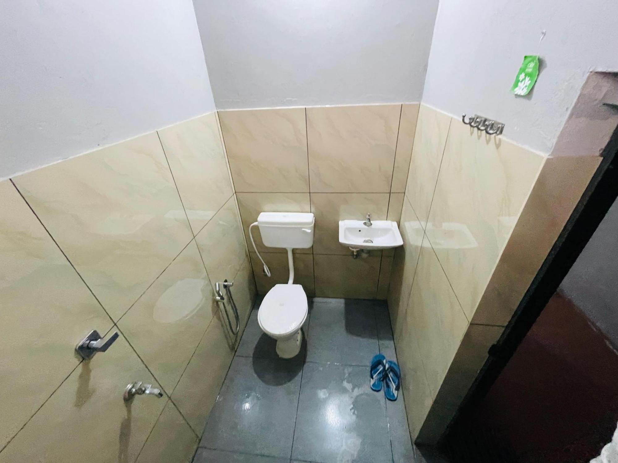 Hostel Gonest O Zen Kozhikode Zewnętrze zdjęcie